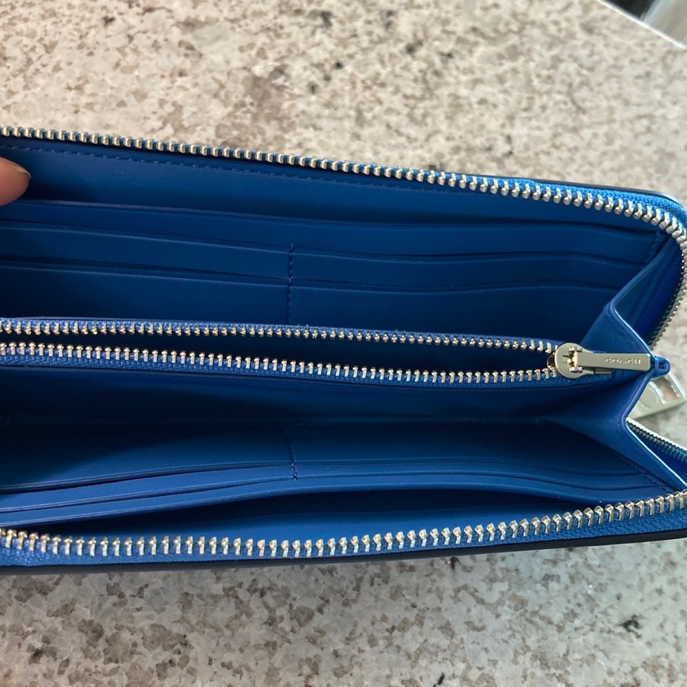 NWT COACH Accordion Zip Wallet Blue with Silver tone Accents - Picture 11 of 15